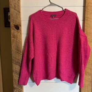 Vince Camuto Sweater‎ Women's Size Med Pink Crewneck Oversized